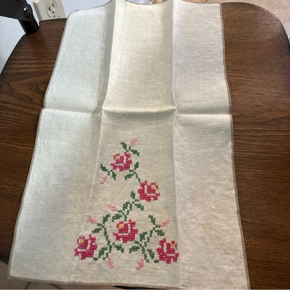 Floral Roses Embroidered Linen tea towel